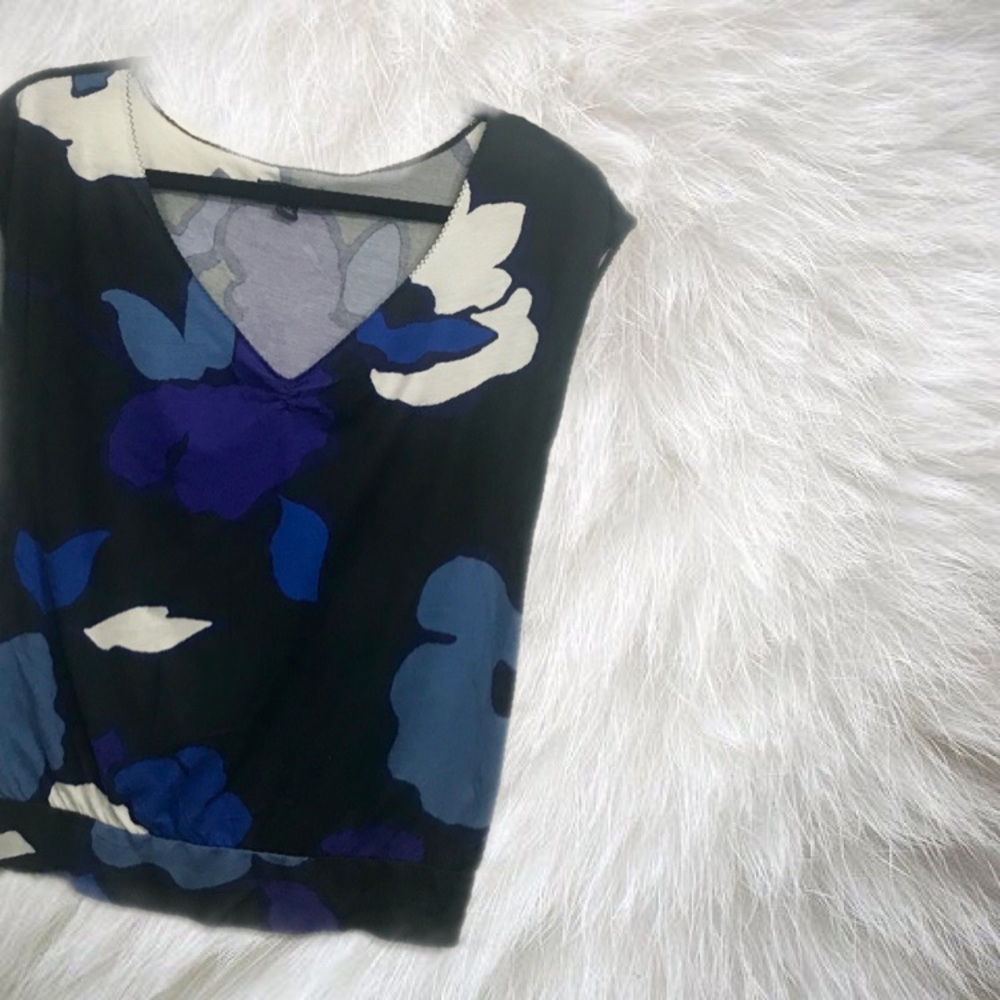 American Eagle Top